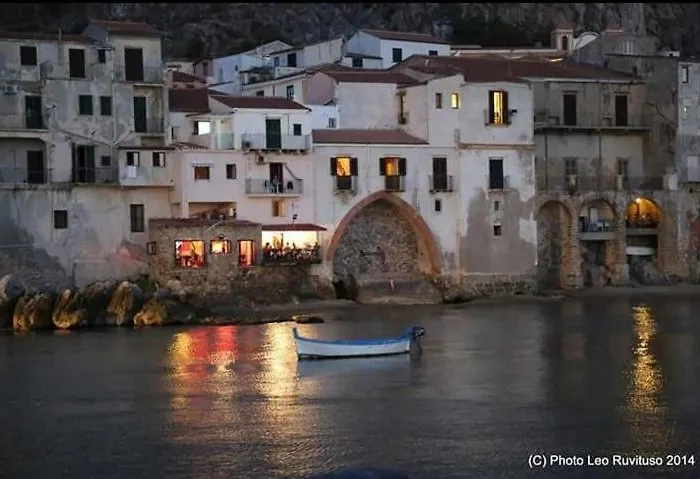 Dolce Aida 아파트 체팔루